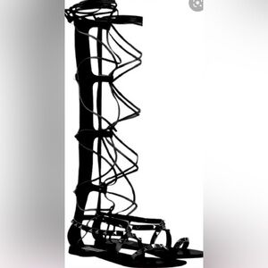 Valentino Studded leather gladiator sandal in black size 37.5 NEVER WORN